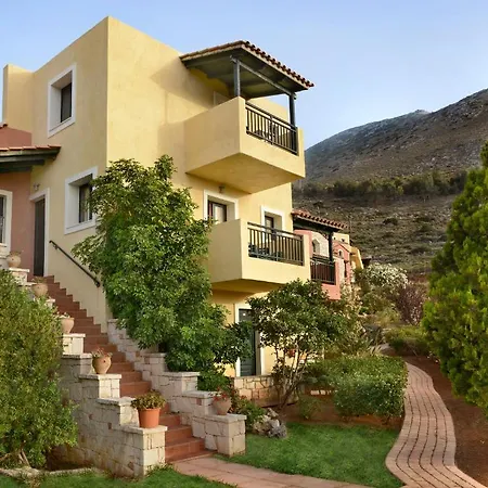 Apartahotel Petra Village 3*