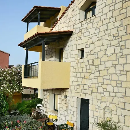 Petra Village 3*